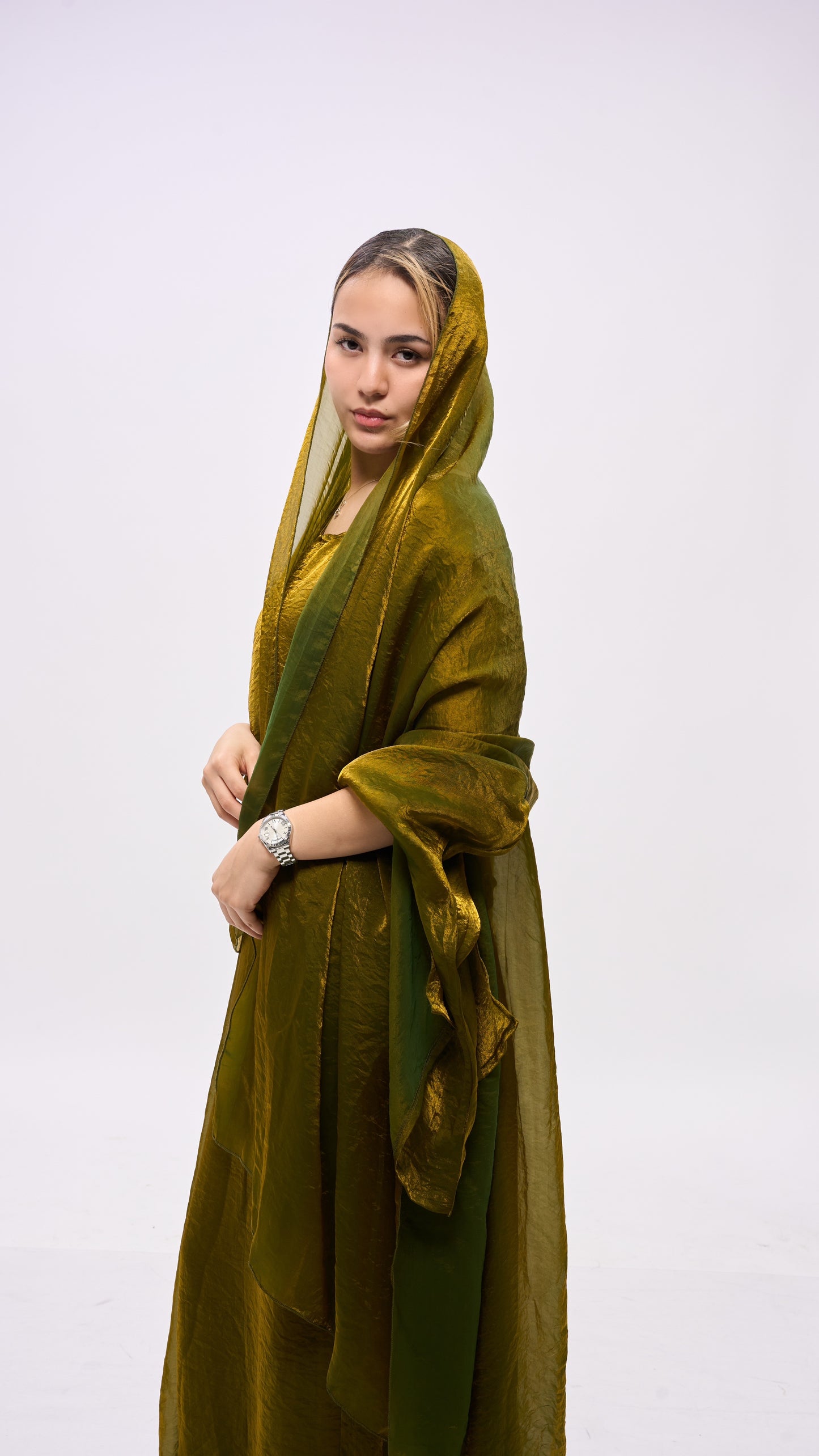 Zaria in Olive
