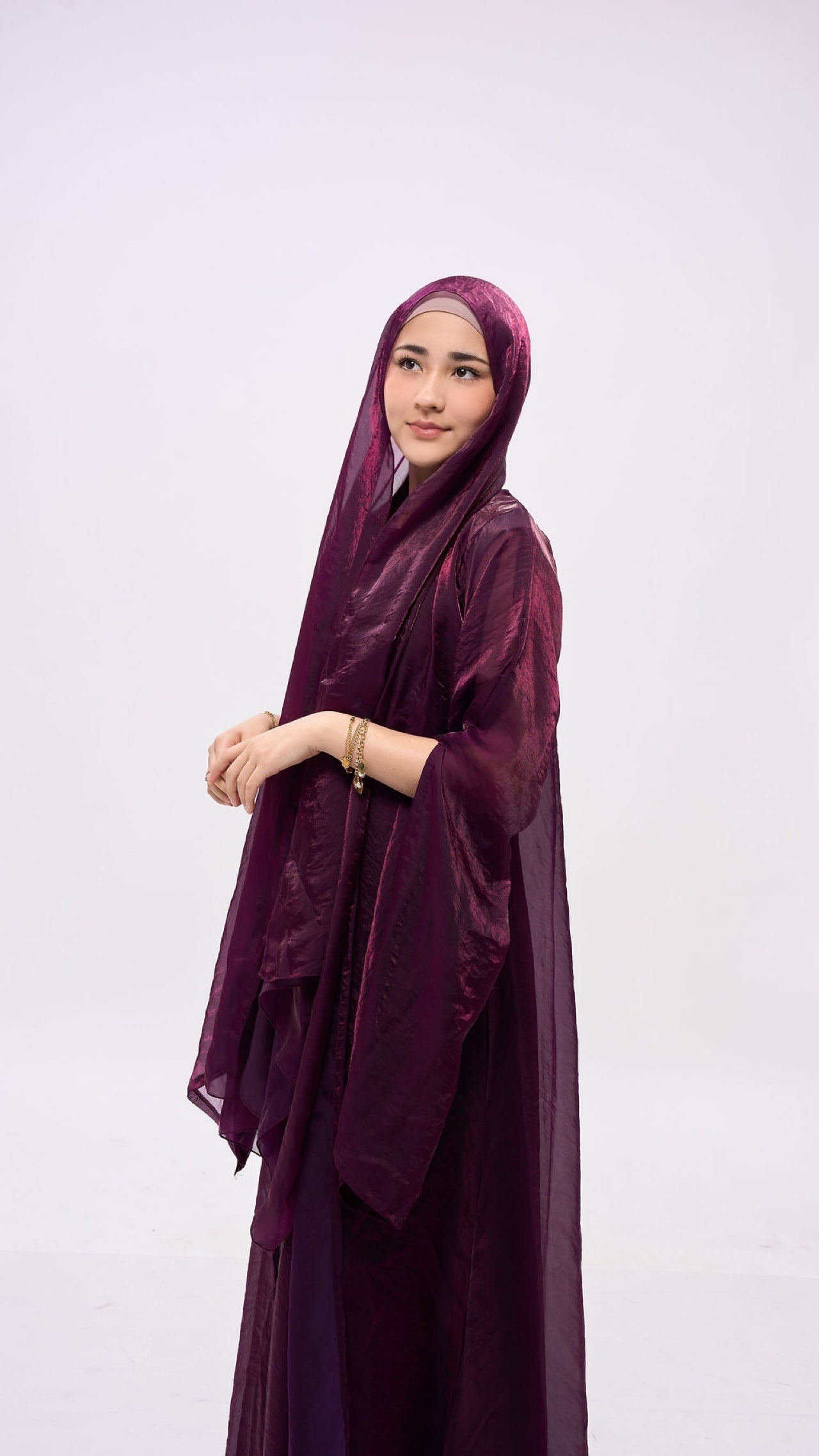 Zaria in Plum - read description