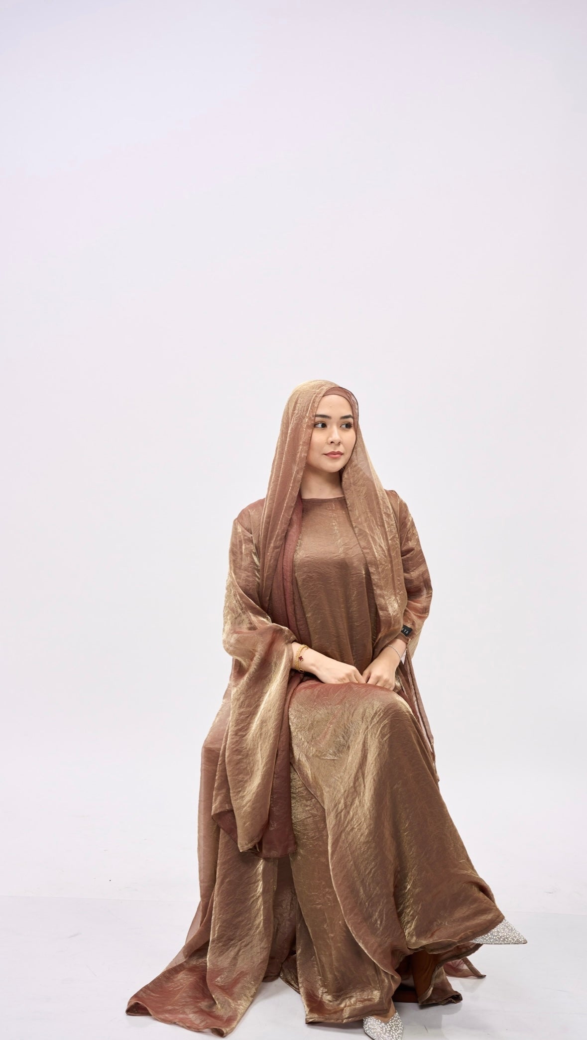 Zaria in Cinnamon